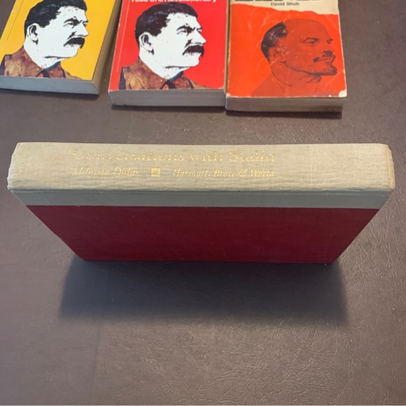 Lot of 5 Vintage books about Russia, Stalin Lenin Soviet. - Picture 4 of 16